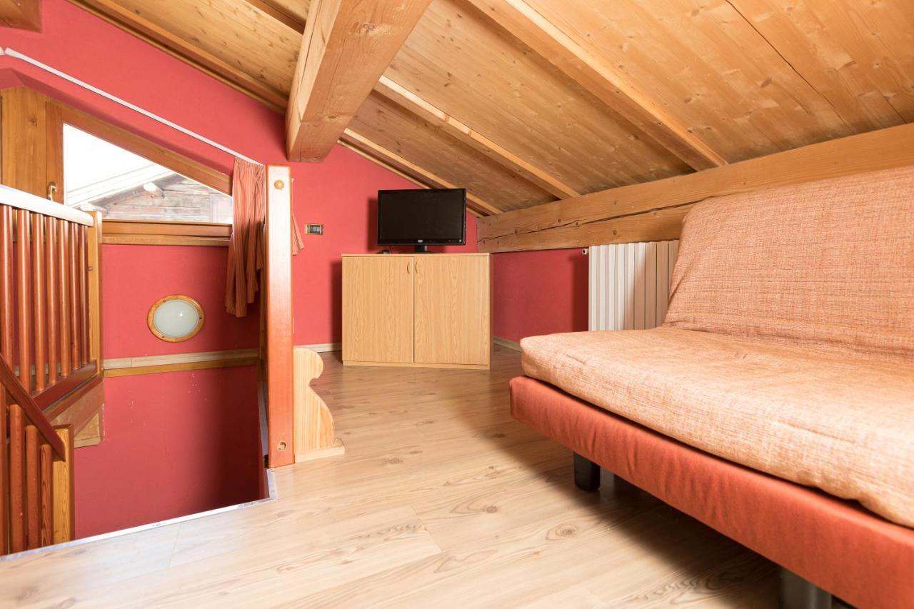 Baita Miralago - Appartamenti Abar Livigno Dış mekan fotoğraf